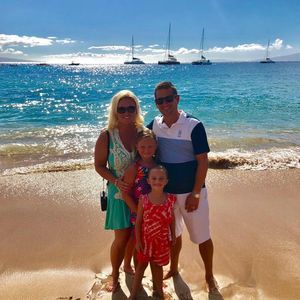 Meet your Posher, Dayna